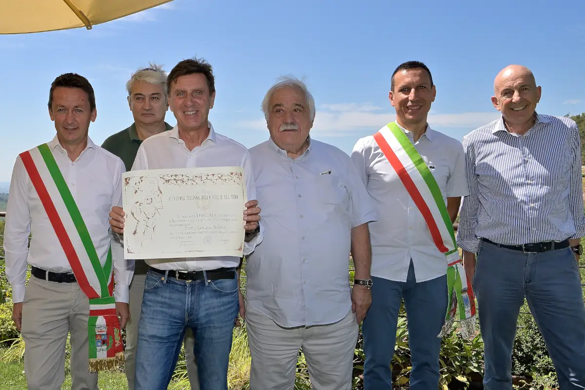 Albino Armani diploma accademico italiano della vite e del vino